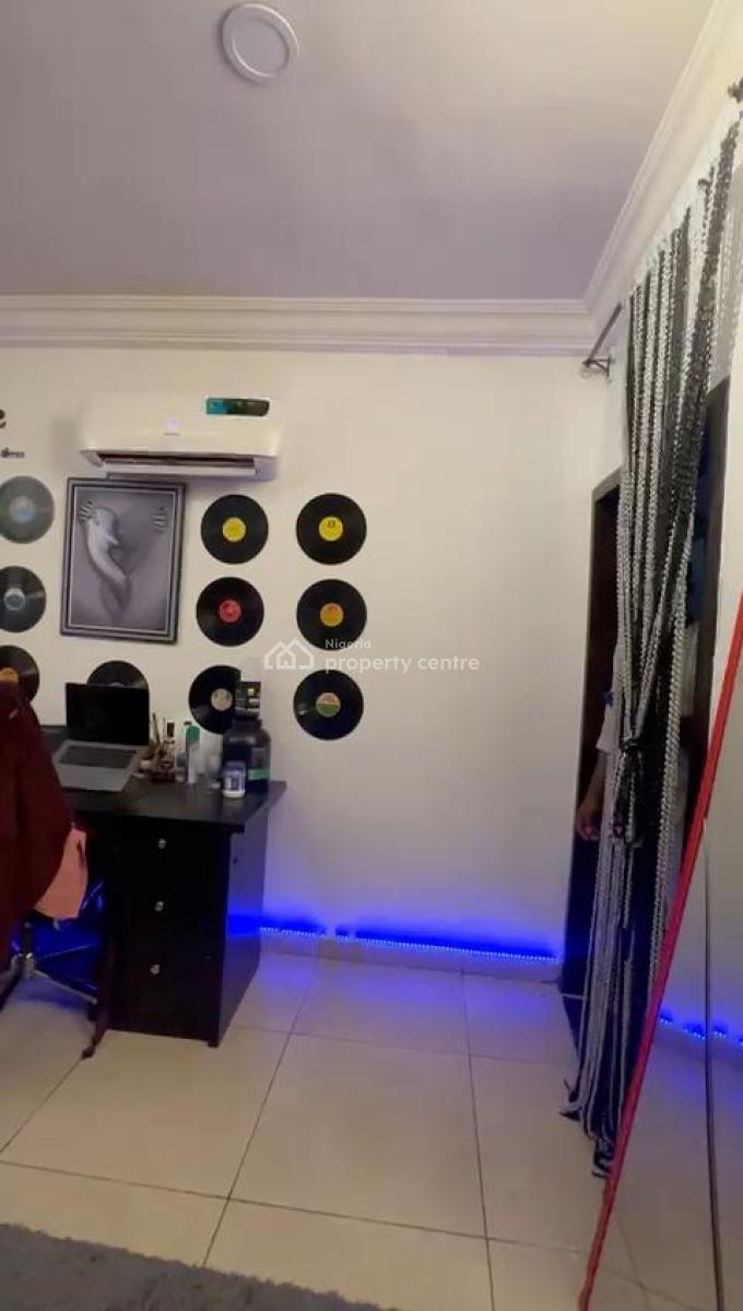 Semi Master Room in a Shared Apartment, Tpdc Estate, Lekki, Lagos, House for Rent