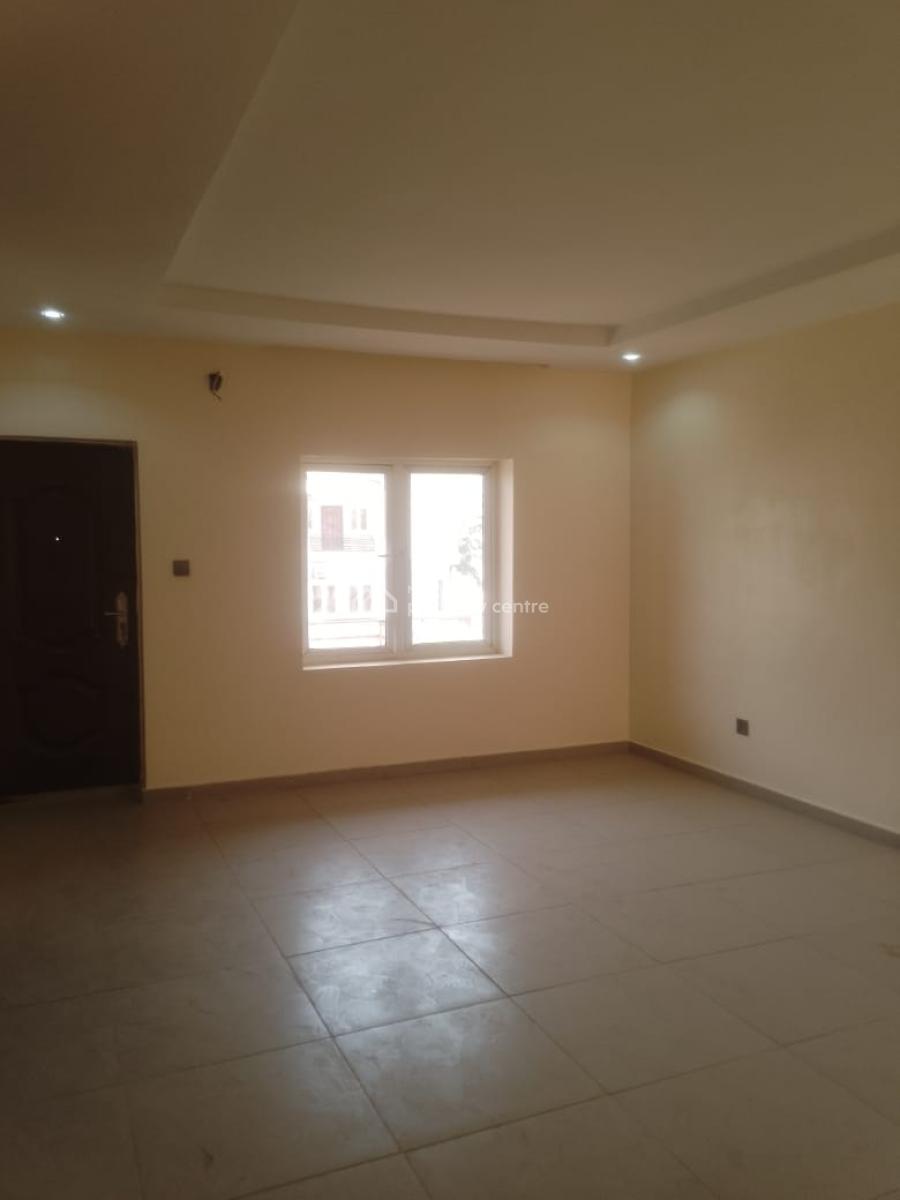 Well Finished 4 Bedrooms Terrace Duplex with Bq, Guzape District, Abuja, Terraced Duplex for Rent