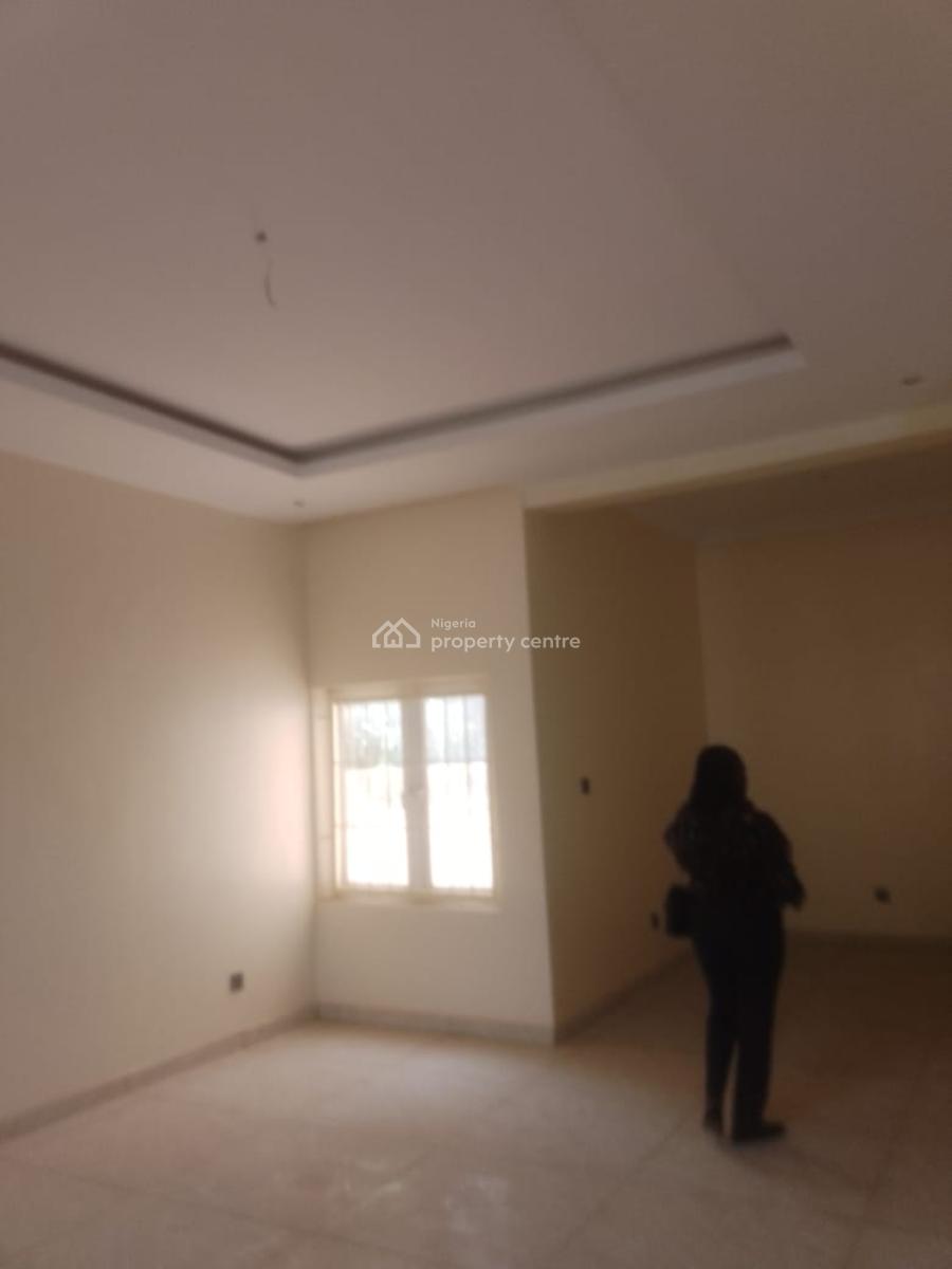 Well Finished 4 Bedrooms Terrace Duplex with Bq, Guzape District, Abuja, Terraced Duplex for Rent
