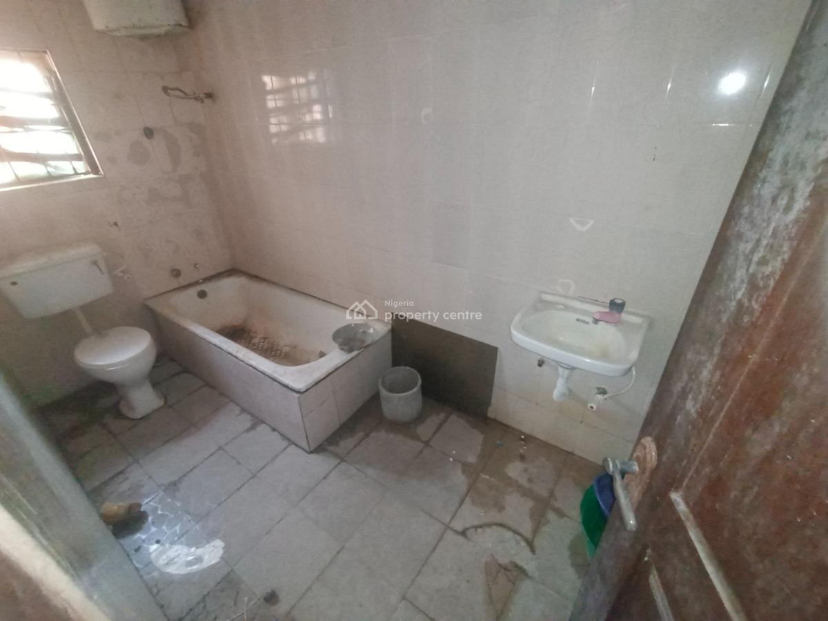 Spacious and Newly Renovated 1 Bedroom Mini Flat, Thomas Estate, Ajah, Lagos, Mini Flat (room and Parlour) for Rent