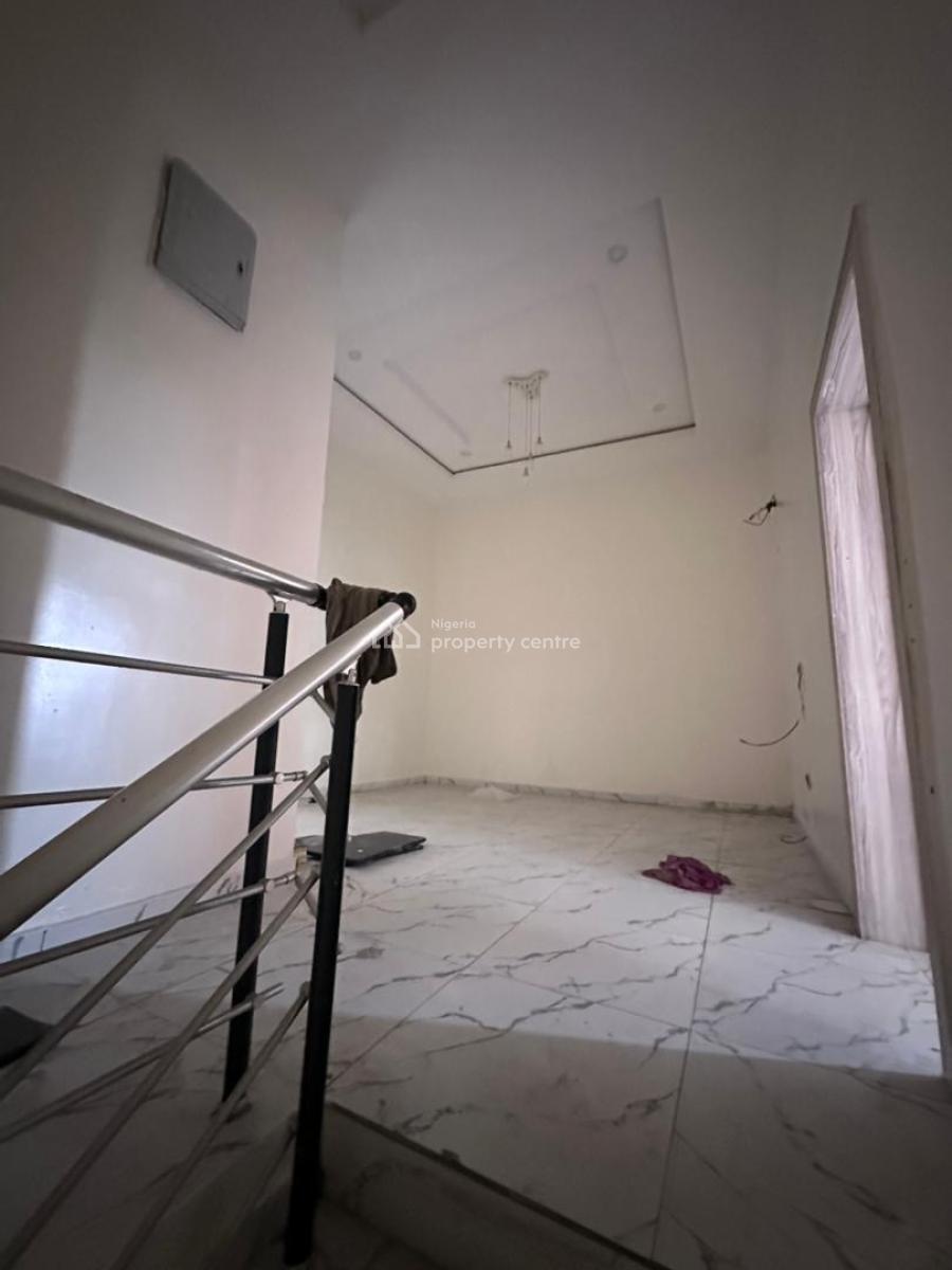 4 Bedrooms Terrace, Orchid Estate, Lekki, Lagos, Terraced Duplex for Rent