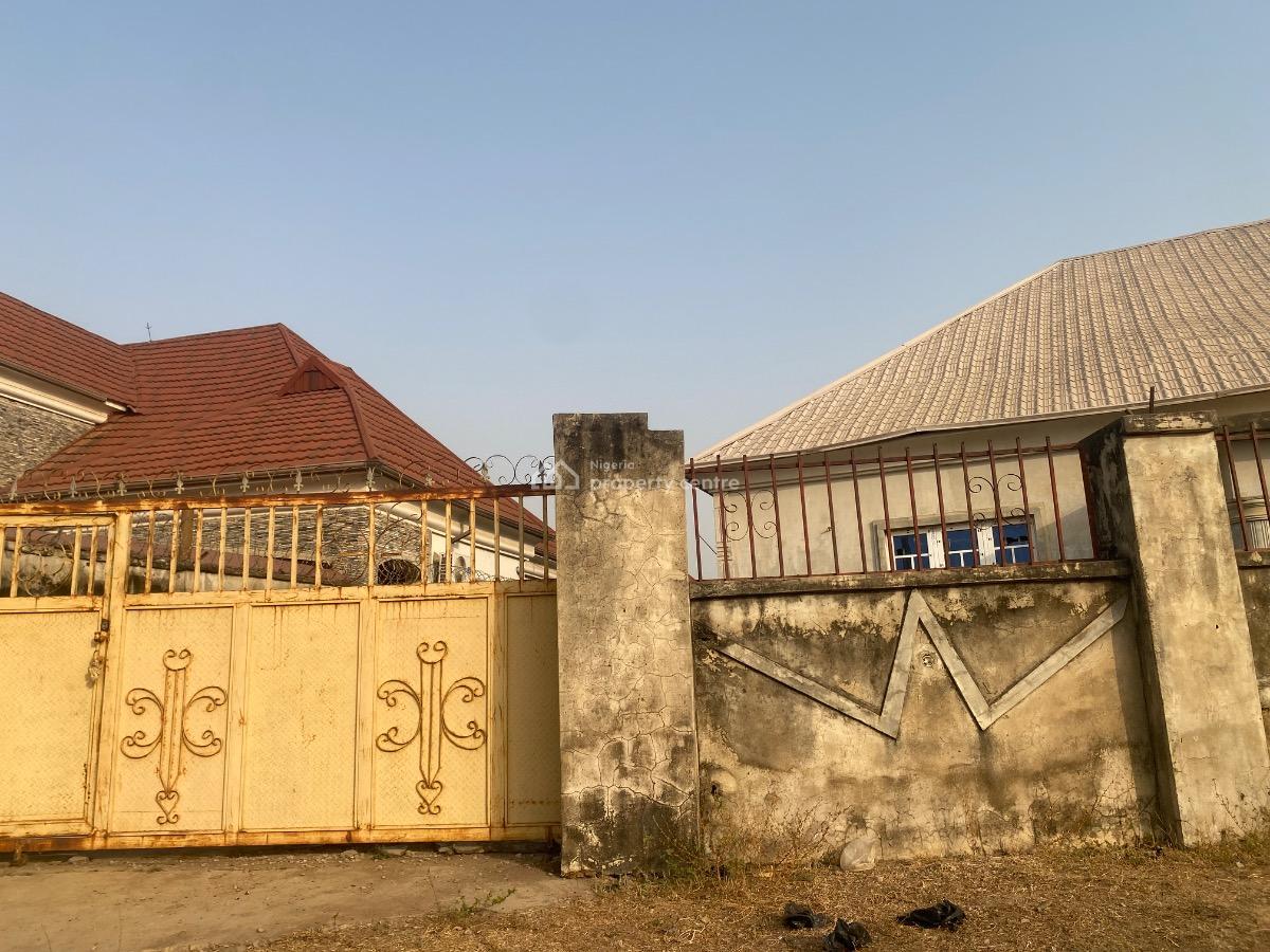 Spacious 3 Bedroom Bungalow with 2 Units of Selfcontained Bq, Ukala After Goodluck Farm, Kyami, Abuja, Detached Bungalow for Sale