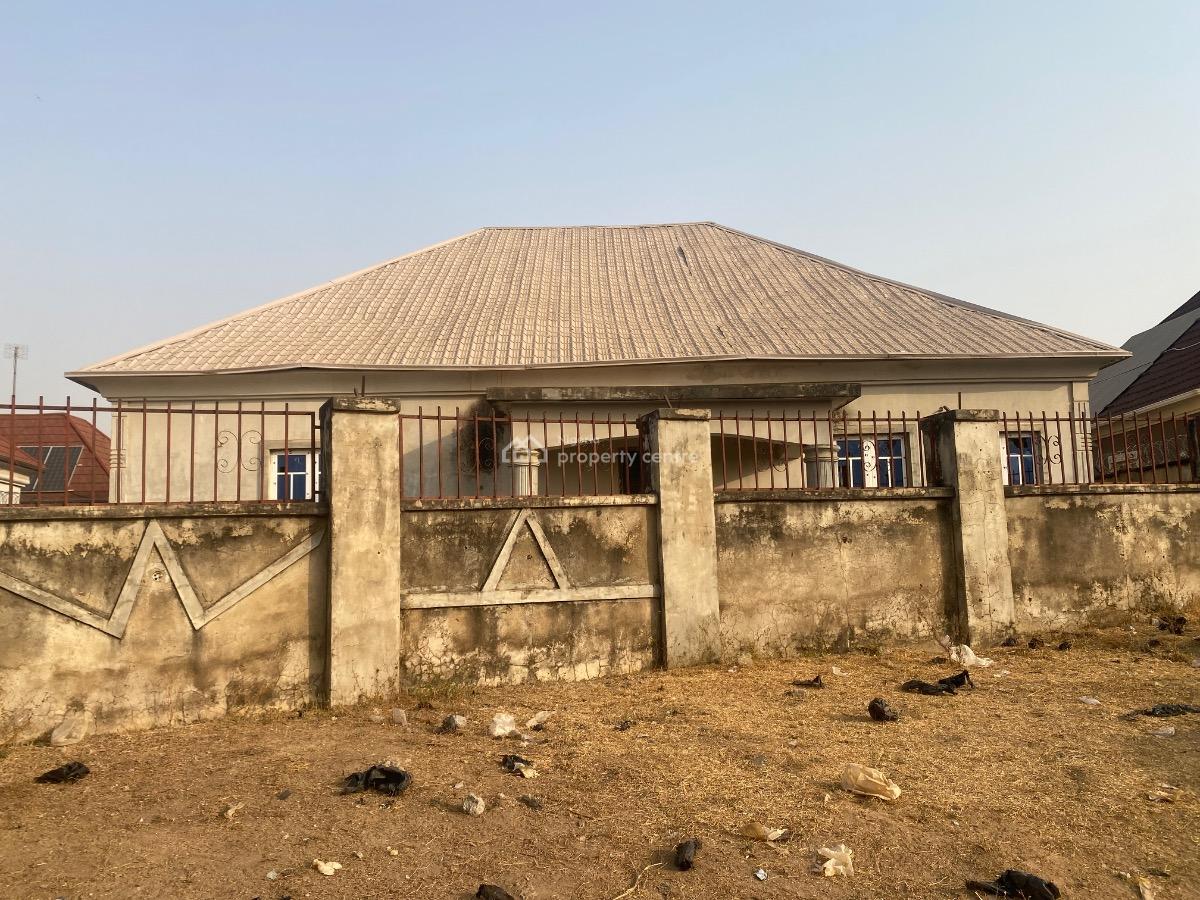 Spacious 3 Bedroom Bungalow with 2 Units of Selfcontained Bq, Ukala After Goodluck Farm, Kyami, Abuja, Detached Bungalow for Sale