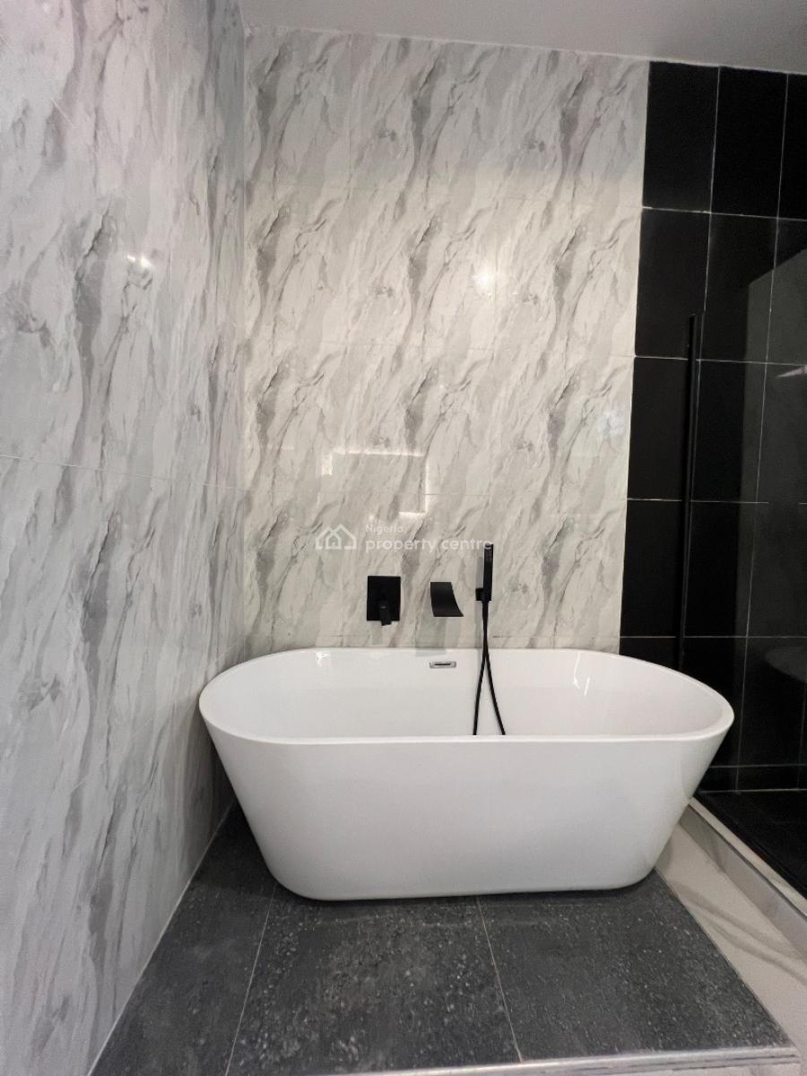 Tastefully Built 4 Bedroom Terrace Duplex, Osapa, Lekki, Lagos, Terraced Duplex for Sale