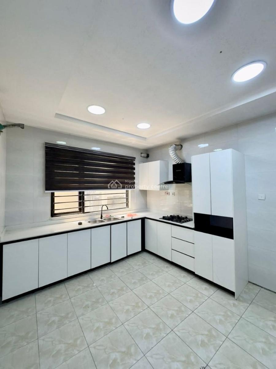 Newly Built 3-bedroom Apartment, Lekki Right, Lekki, Lagos, Flat / Apartment for Rent