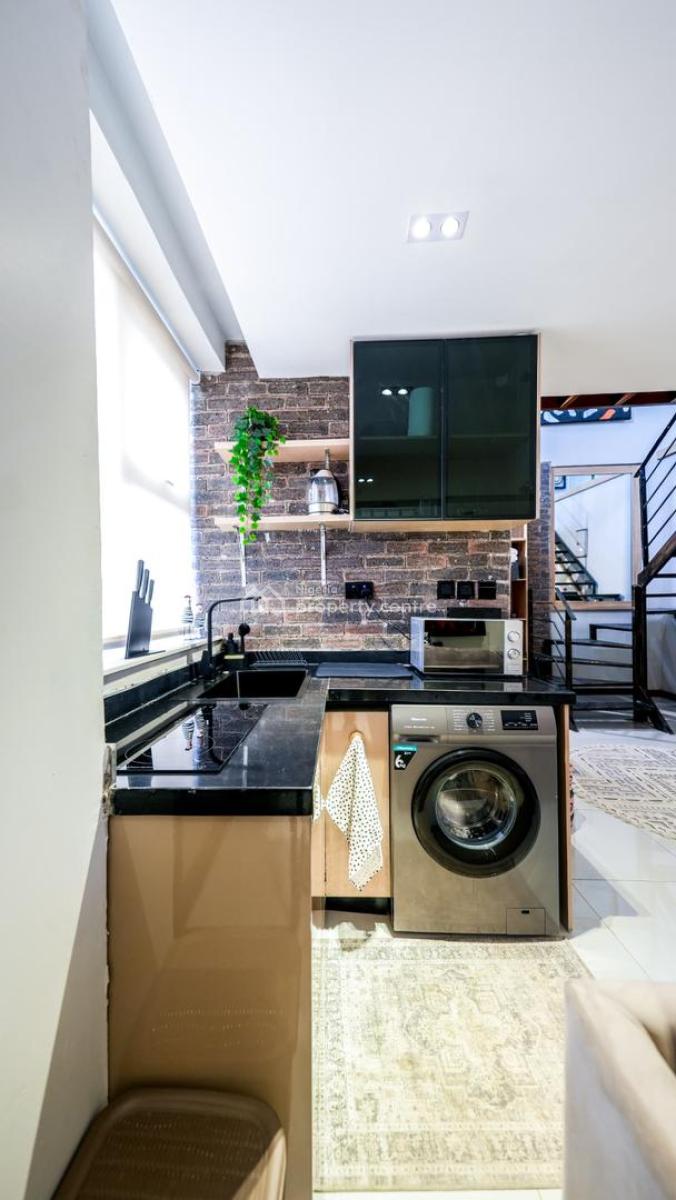 Luxury 1 Bedroom Loft with Pool, Concierge, Speedy Internet, on Demand Housekeeping, Ground Floor Restaurant and Cafe, Lekki, Lagos, Mini Flat (room and Parlour) Short Let