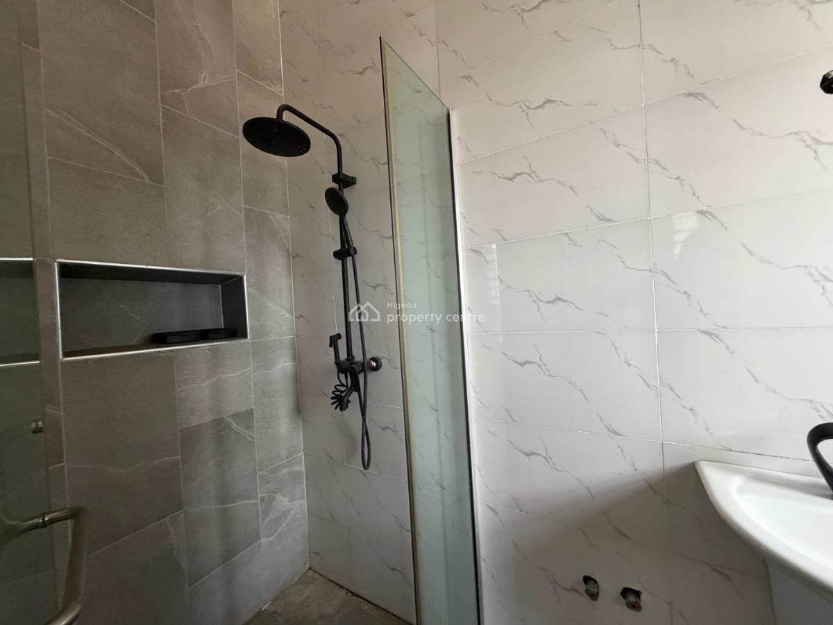 Spacious 3 Bedroom Apartment with Bq, Lekki Rhs, Lekki Phase 1, Lekki, Lagos, Flat / Apartment for Rent