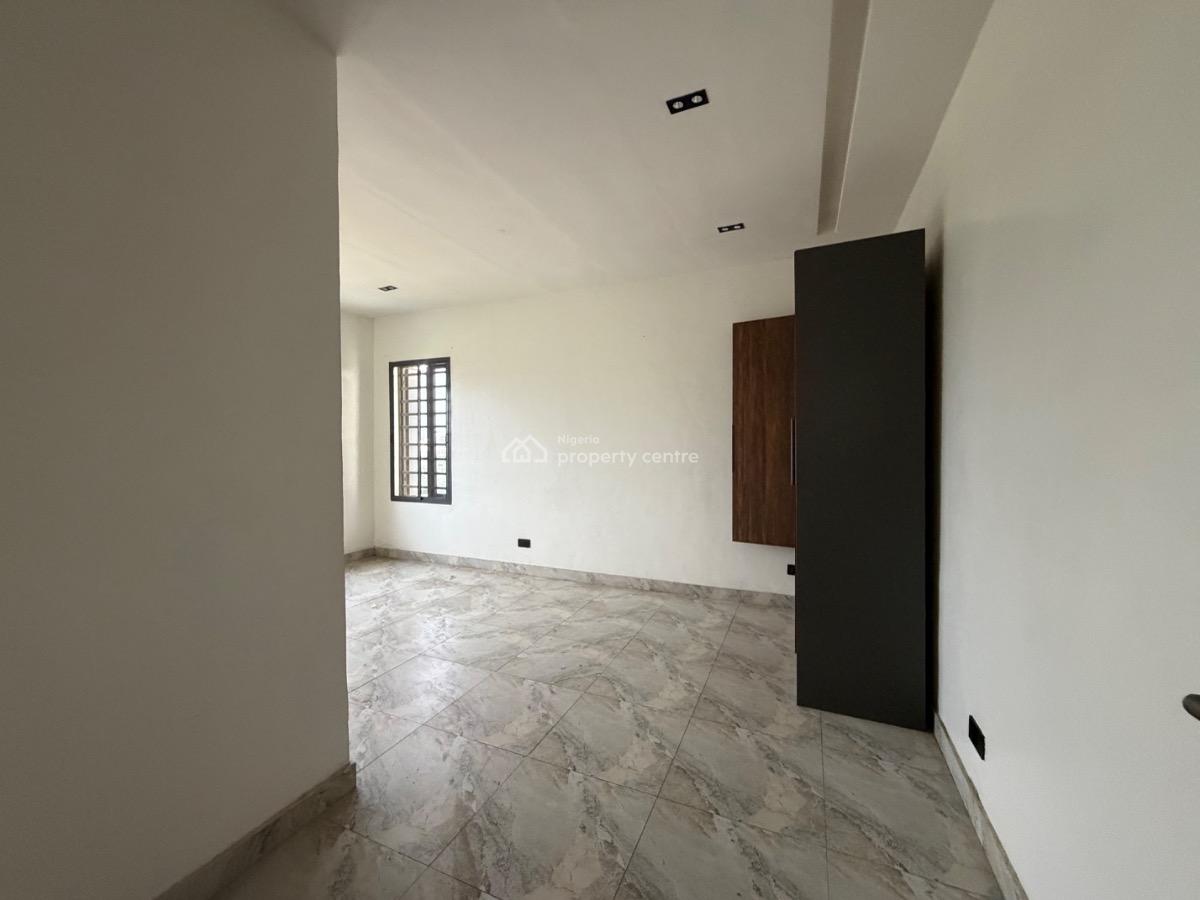 Spacious 3 Bedroom Apartment with Bq, Lekki Rhs, Lekki Phase 1, Lekki, Lagos, Flat / Apartment for Rent