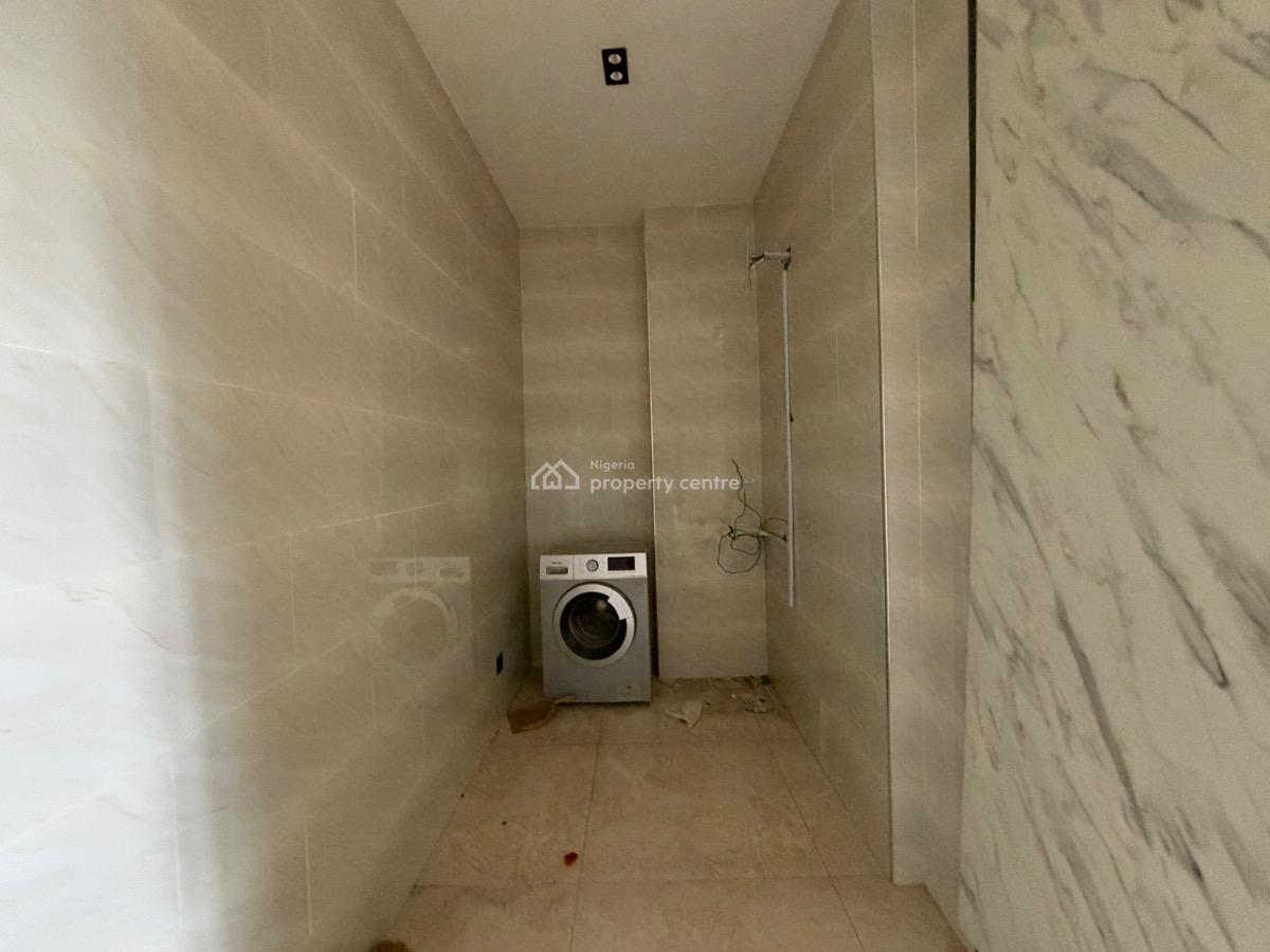 Spacious 3 Bedroom Apartment with Bq, Lekki Rhs, Lekki Phase 1, Lekki, Lagos, Flat / Apartment for Rent