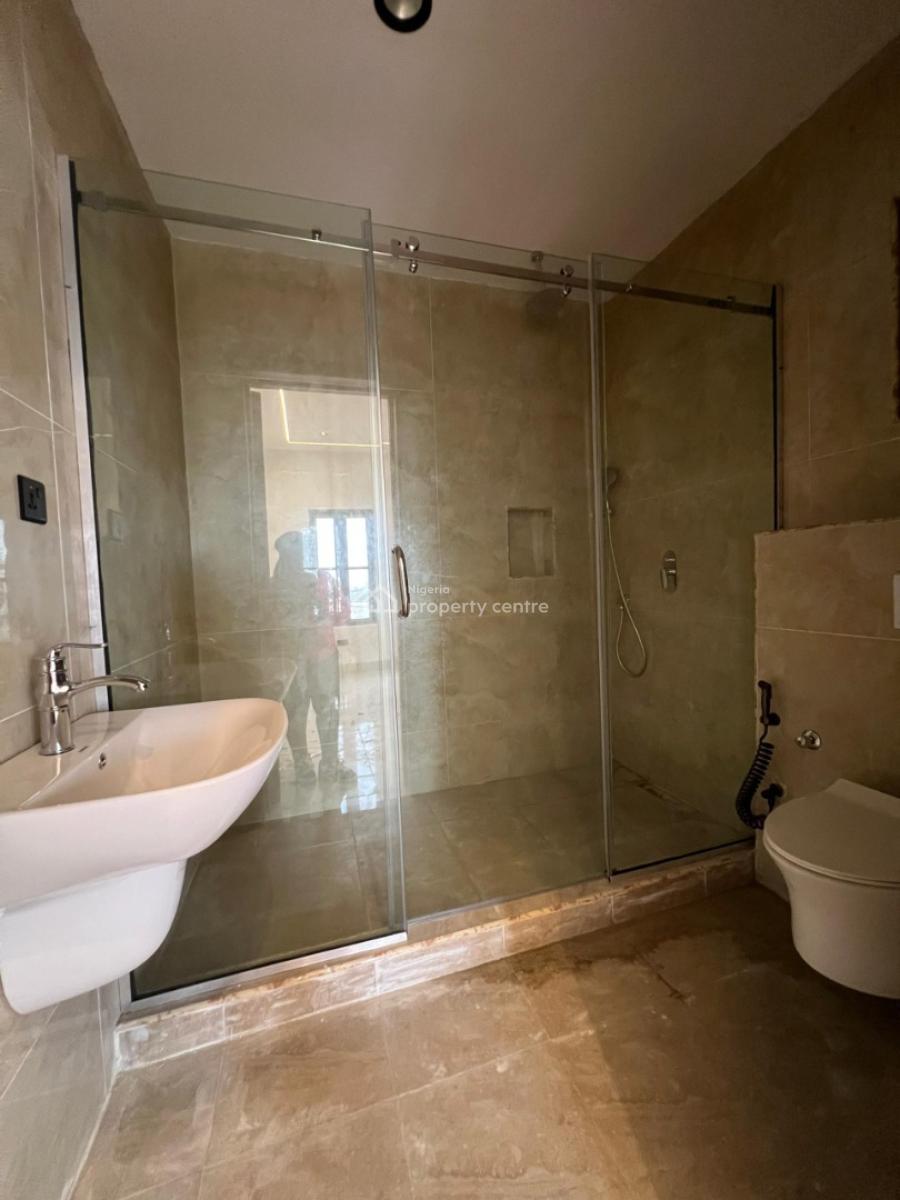 2  Bedroom Apartment, Ikate, Lekki, Lagos, House for Sale