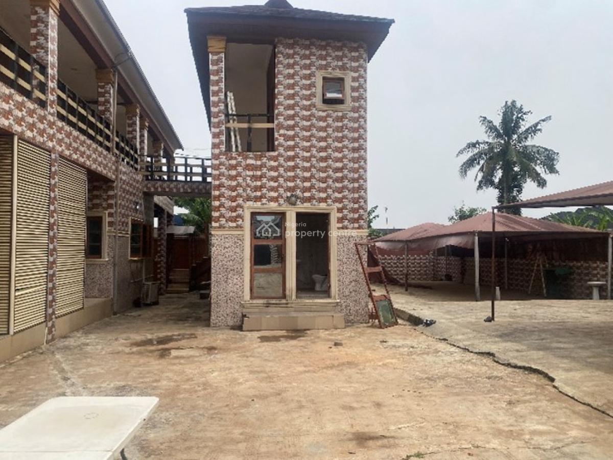 Country Home with 6 Bedrooms En-suite, Niyi Samuel Avenue, Agbowa Off Ikorodu-epe Expressway, Agbowa, Ikorodu, Lagos, Detached Duplex for Sale