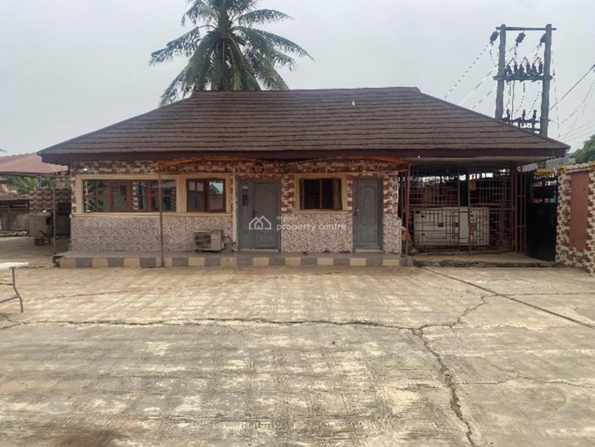 Country Home with 6 Bedrooms En-suite, Niyi Samuel Avenue, Agbowa Off Ikorodu-epe Expressway, Agbowa, Ikorodu, Lagos, Detached Duplex for Sale