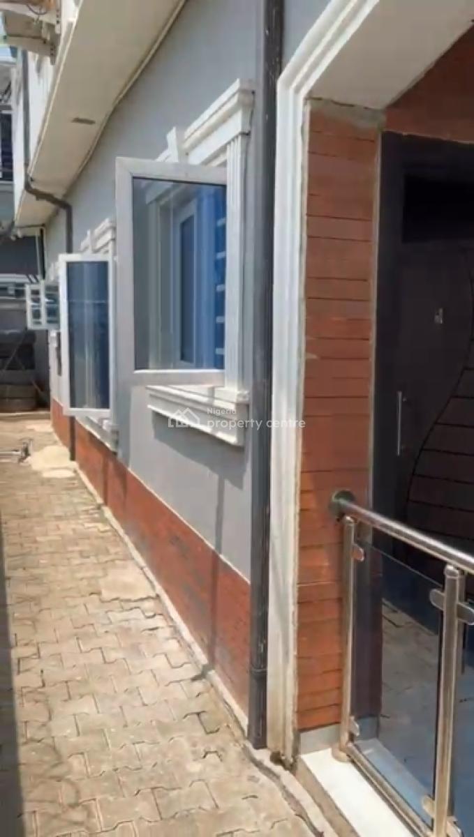 Well Maintained 2bedroom Flat, Gbetu Newroad, Awoyaya, Ibeju Lekki, Lagos, Flat / Apartment for Rent