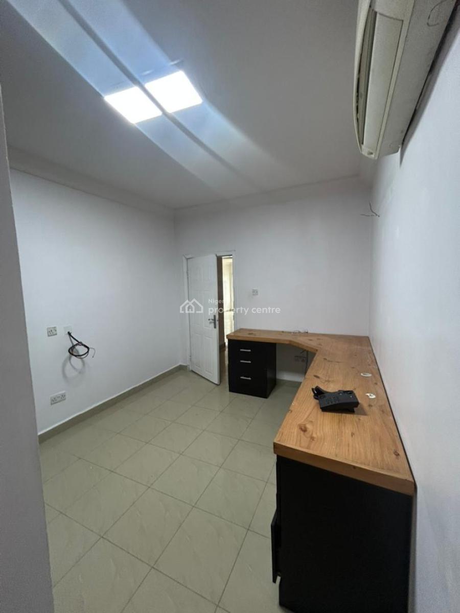 Exquisite 4 Bedroom Terrace Duplex with Bq, Banana Island, Ikoyi, Lagos, Terraced Duplex for Rent