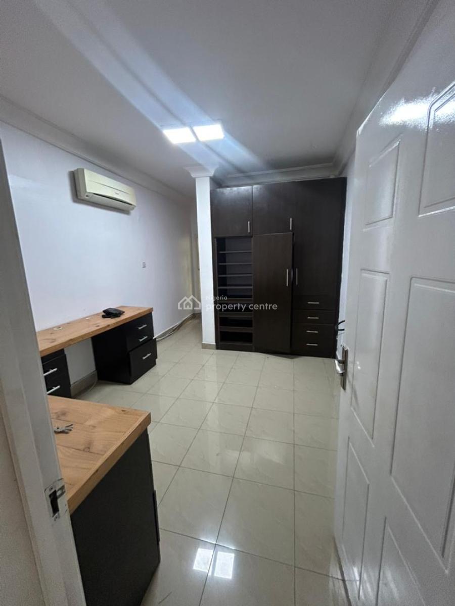 Exquisite 4 Bedroom Terrace Duplex with Bq, Banana Island, Ikoyi, Lagos, Terraced Duplex for Rent