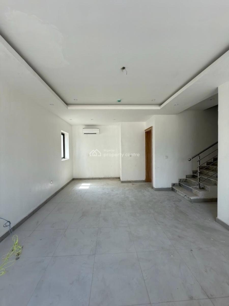 Spacious 4 Bedroom Semidetached Duplex, Osapa, Lekki, Lagos, Semi-detached Duplex for Rent