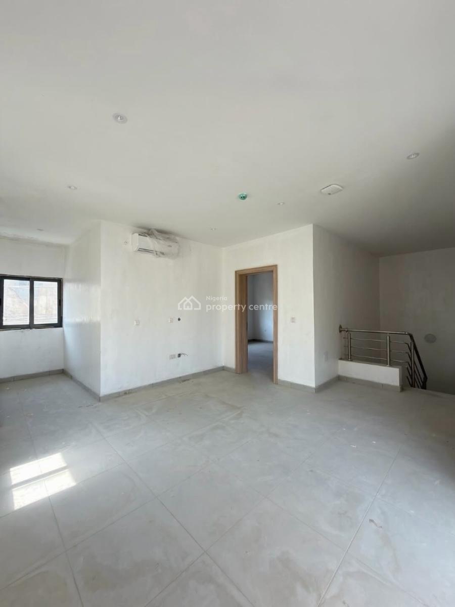 Spacious 4 Bedroom Semidetached Duplex, Osapa, Lekki, Lagos, Semi-detached Duplex for Rent