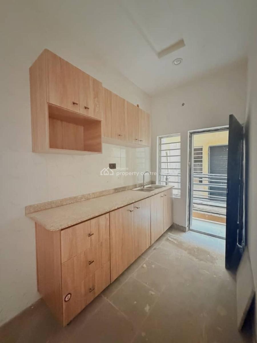 Afforvdale 2 Bedroom Apartment in Serene Environment, Gbagada, Lagos, Flat / Apartment for Sale