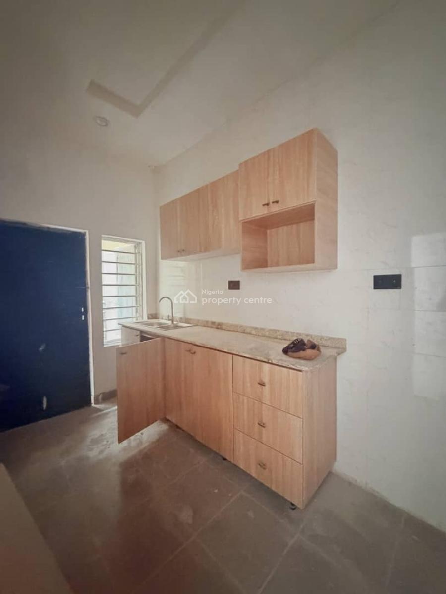 Afforvdale 2 Bedroom Apartment in Serene Environment, Gbagada, Lagos, Flat / Apartment for Sale
