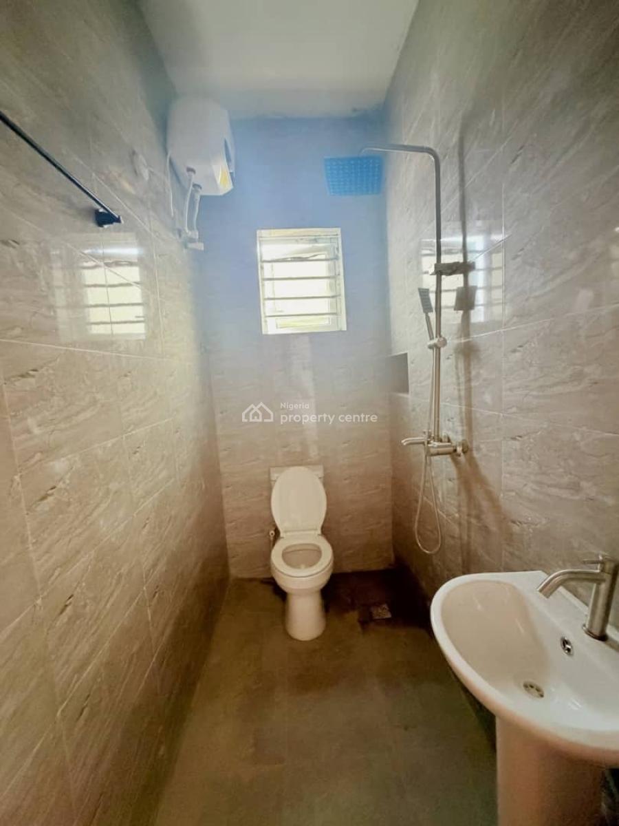 Afforvdale 2 Bedroom Apartment in Serene Environment, Gbagada, Lagos, Flat / Apartment for Sale