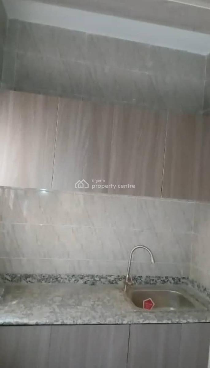 Lovely Sweet Mini Flat, Surulere Central, Surulere, Lagos, Mini Flat (room and Parlour) for Rent