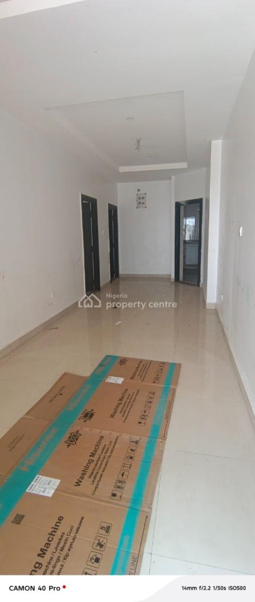 Clean and Service 2 Bedroom Flat Downstairs, Off Orchid Road, Lekki, Lagos, Flat / Apartment for Rent