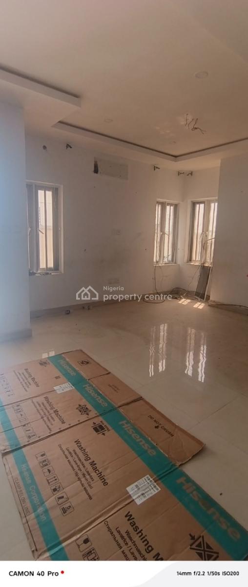 Sharp Two Bedroom Flat Downstairs, Off Orchid Road, Lekki, Lagos, Flat / Apartment for Rent