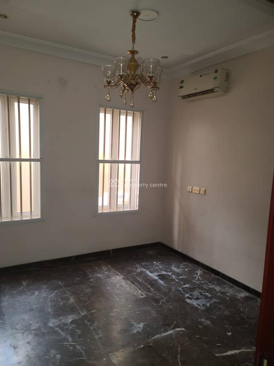 Modern and Well Maintained Standard 4 Bedroom Duplex with a Room Bq, Estate, Magodo, Lagos, Semi-detached Duplex for Rent