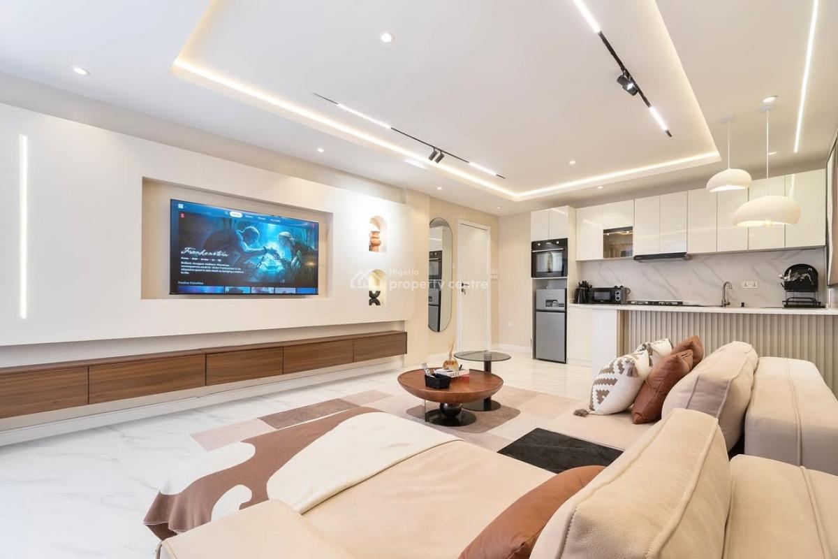 Nicely Furnished 2 Bedroom Apartment, Lekki Phase 1, Lekki, Lagos, Flat / Apartment Short Let