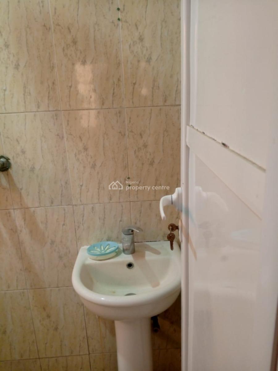 Studio Apartment (self Contain Apartment), 352 Road By 35 Road, 3rd Avenue, Gwarimpa Estate Phase 2, Gwarinpa, Abuja, Self Contain (single Rooms) for Rent