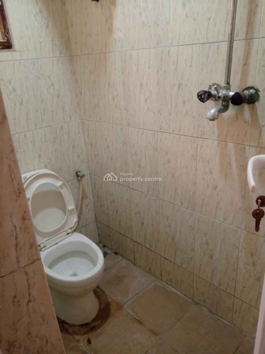 Studio Apartment (self Contain Apartment), 352 Road By 35 Road, 3rd Avenue, Gwarimpa Estate Phase 2, Gwarinpa, Abuja, Self Contain (single Rooms) for Rent
