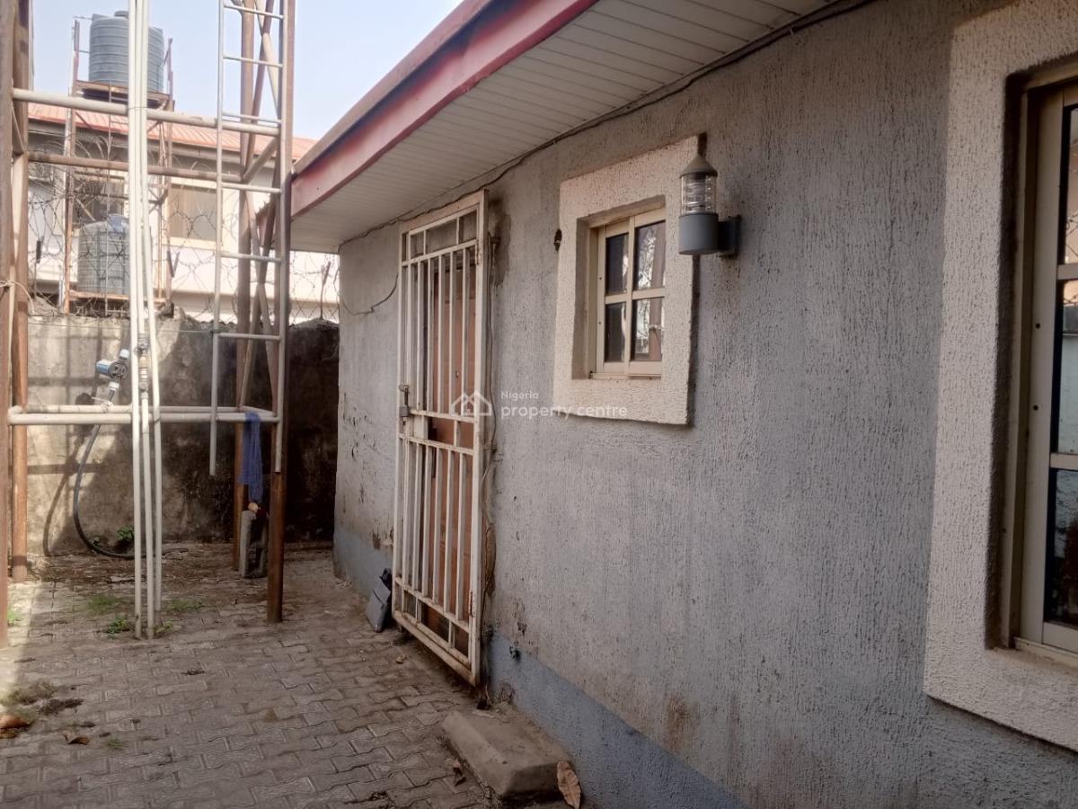 Studio Apartment (self Contain Apartment), 352 Road By 35 Road, 3rd Avenue, Gwarimpa Estate Phase 2, Gwarinpa, Abuja, Self Contain (single Rooms) for Rent