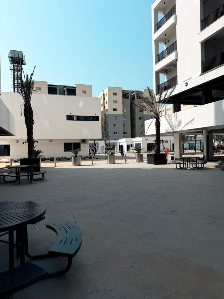 Direct-luxury Newly Built 3 Bedroom Apartment + Pool, Elevator & Gym, Freedom Way, Lekki Phase 1, Lekki, Lagos, Flat / Apartment for Rent