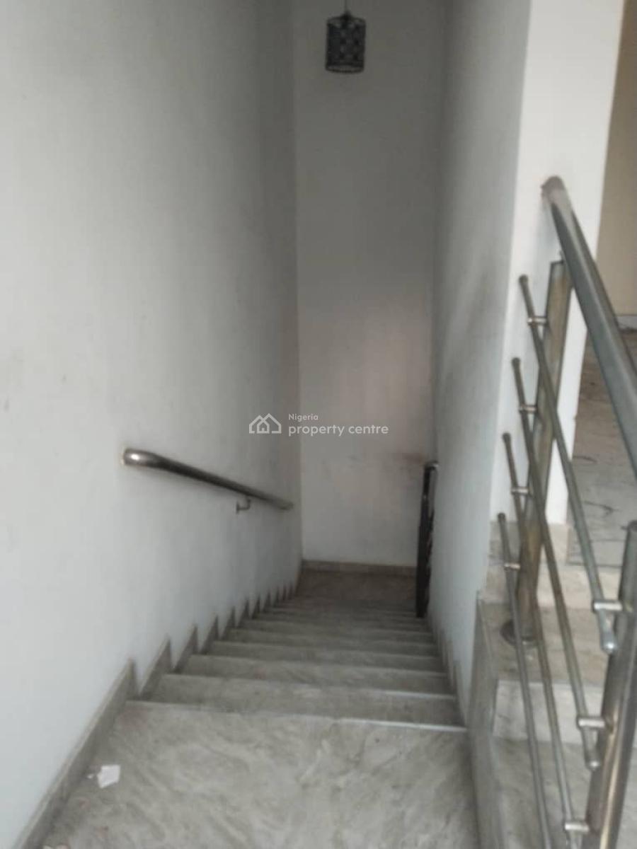 Standard 4 Bedroom Terrace Duplex with Bq, Ilasan, Lekki, Lagos, Terraced Duplex for Rent