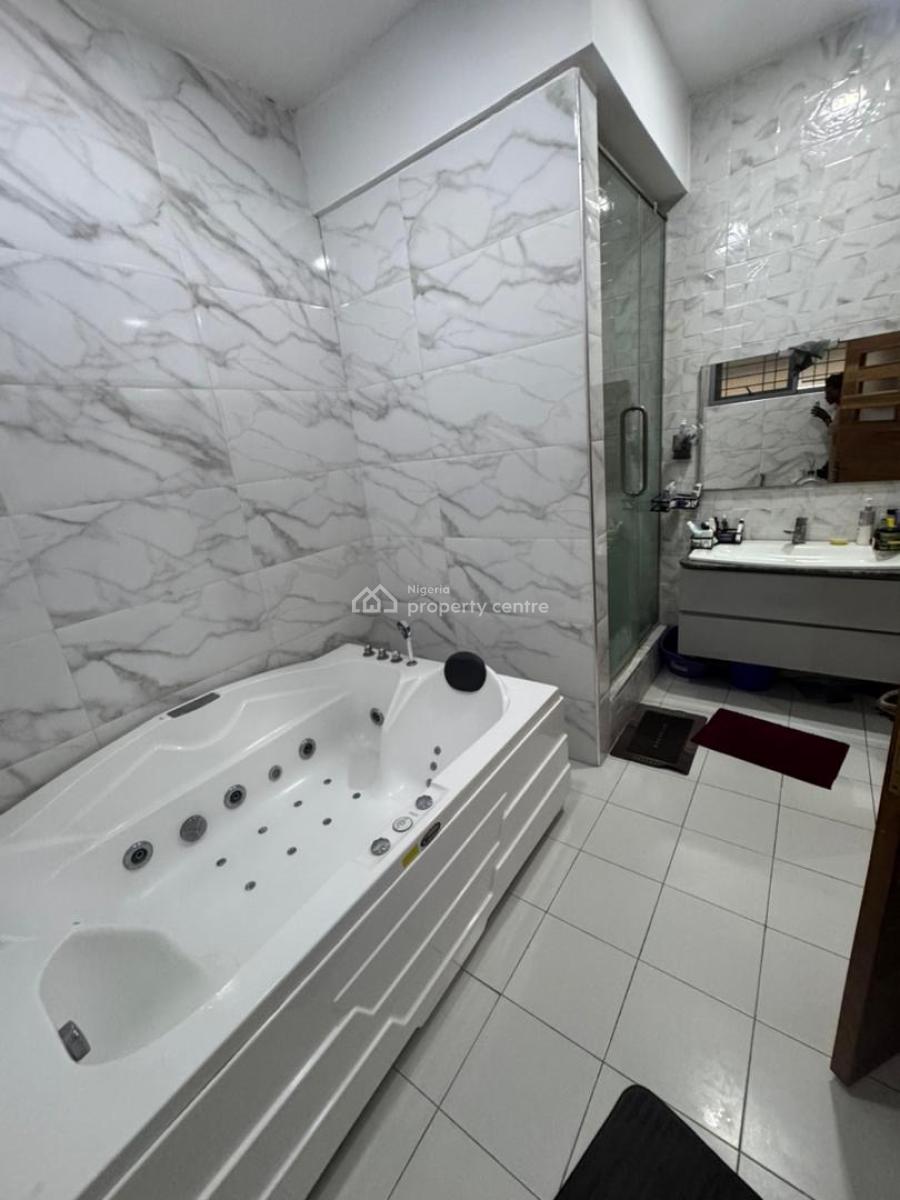 Spacious Well Built 5 Bedroom Fully Detached Duplex with Bq, Lekki Phase 1, Lekki, Lagos, Detached Duplex for Rent