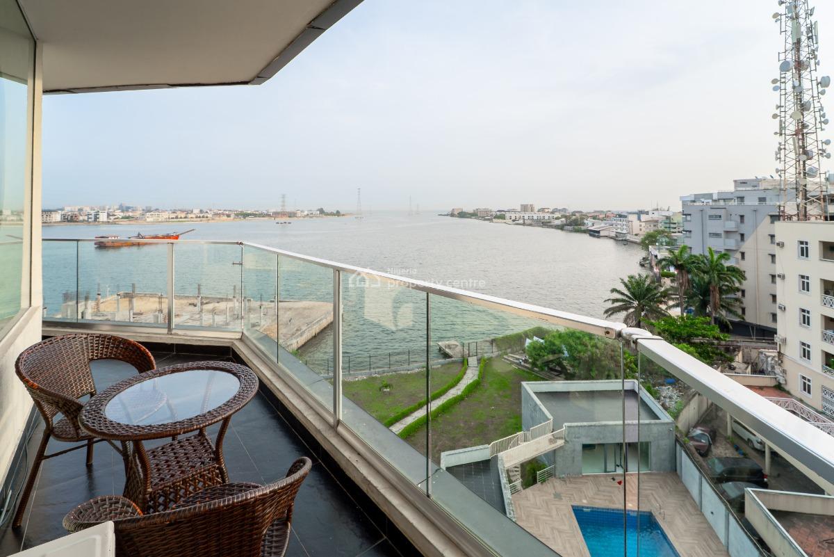 Nicely Furnished 3 Bedroom Apartment, Lekki Phase 1, Lekki, Lagos, Flat / Apartment Short Let