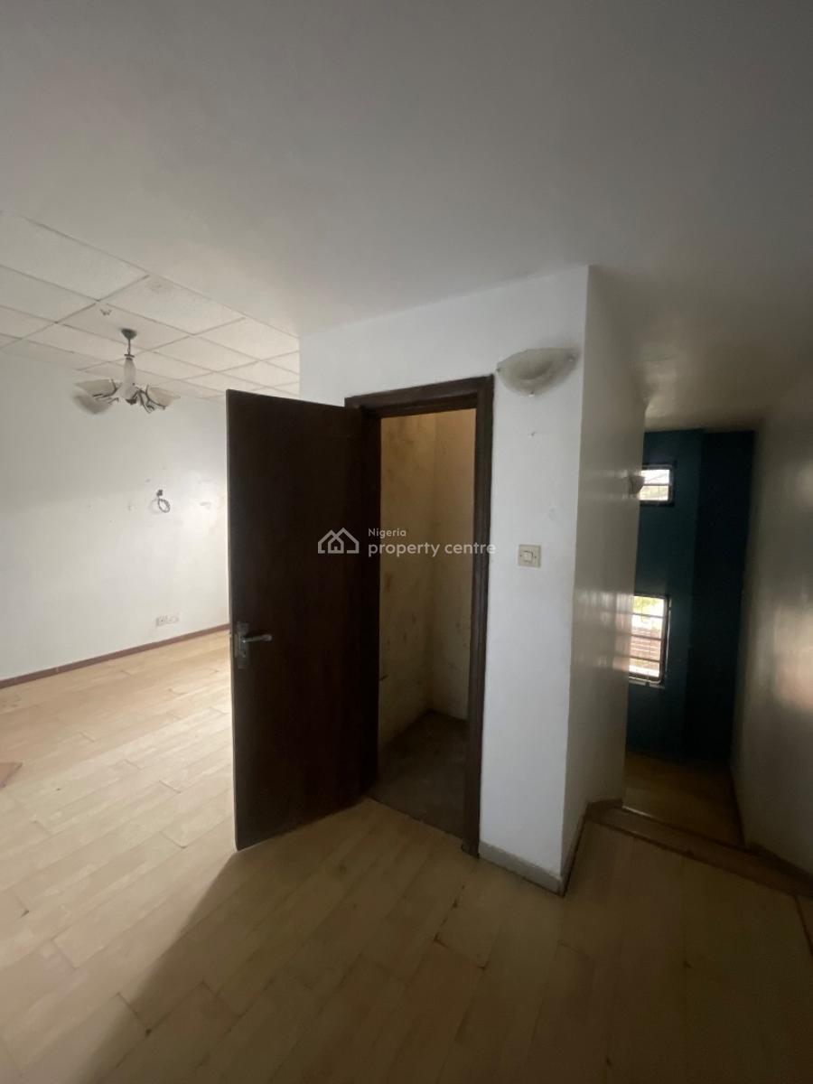 3-bedroom Duplex (self Compound) with 1-room Boys Quarter, Lekki Phase 1, Lekki, Lagos, Terraced Duplex for Rent