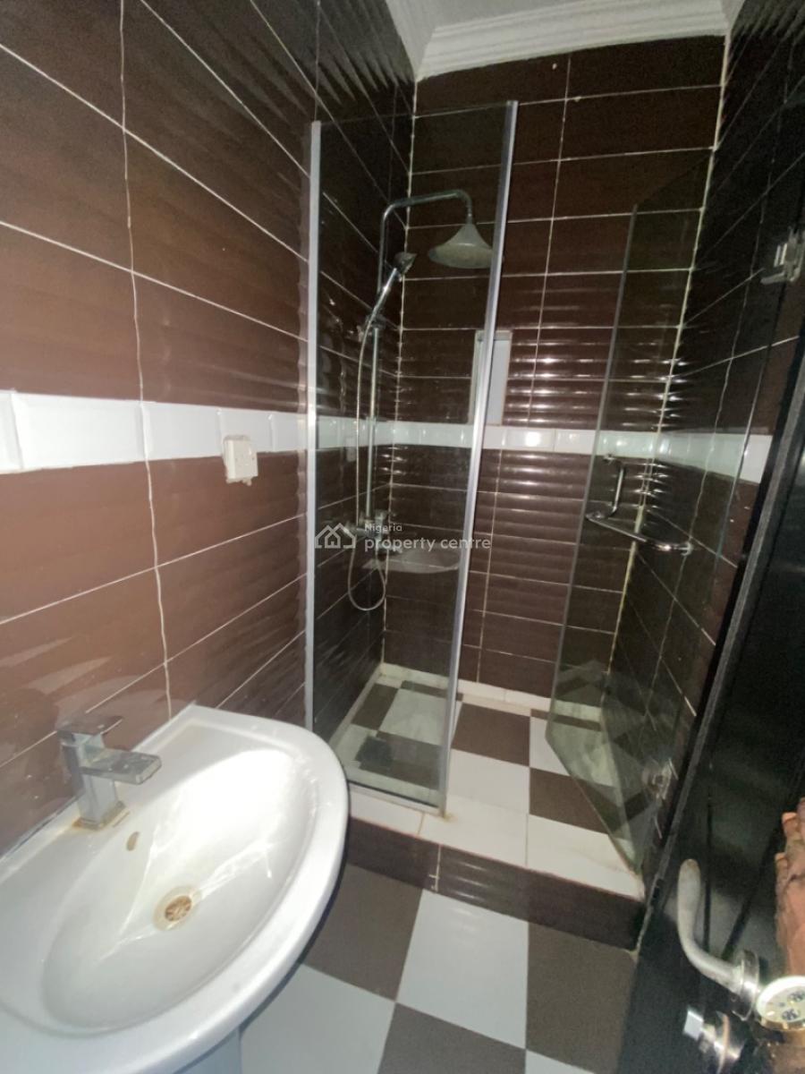 Neatly Used 3 Bedroom Flat with a Bq, Lekki Sheme 2, Abraham Adesanya, Ajah, Lagos, Flat / Apartment for Rent