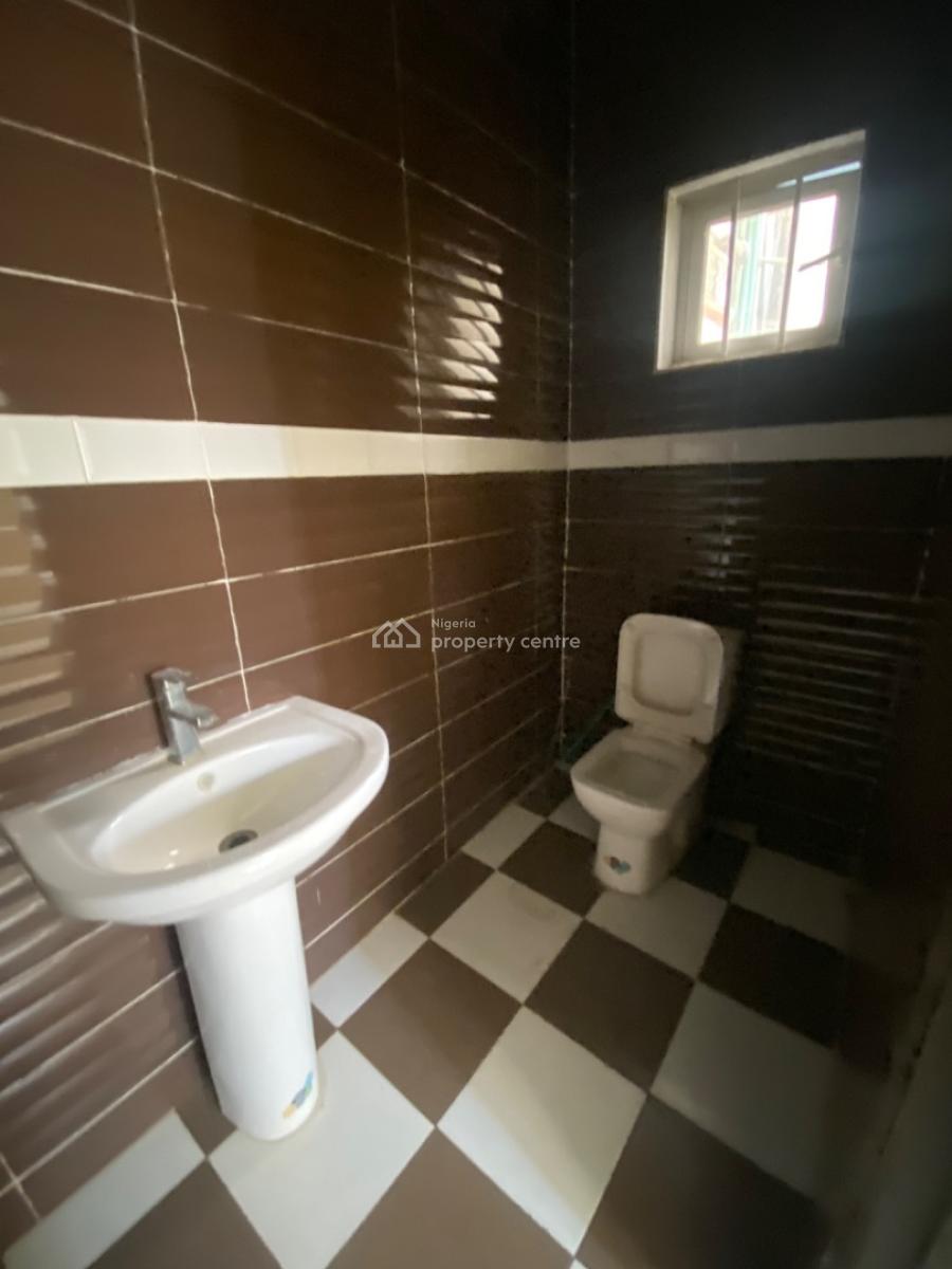 Neatly Used 3 Bedroom Flat with a Bq, Lekki Sheme 2, Abraham Adesanya, Ajah, Lagos, Flat / Apartment for Rent