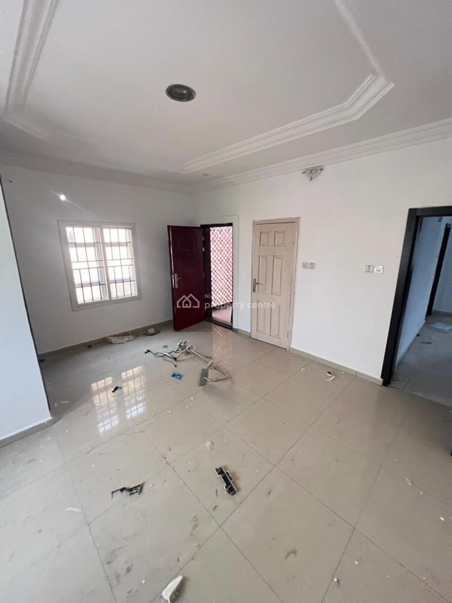 Newly Renovated 5 Bedroom Fully Detached Duplex with a Study Room, Boys Quarters, Pinnock Beach Estate, Osapa, Lekki, Lagos, Detached Duplex for Rent