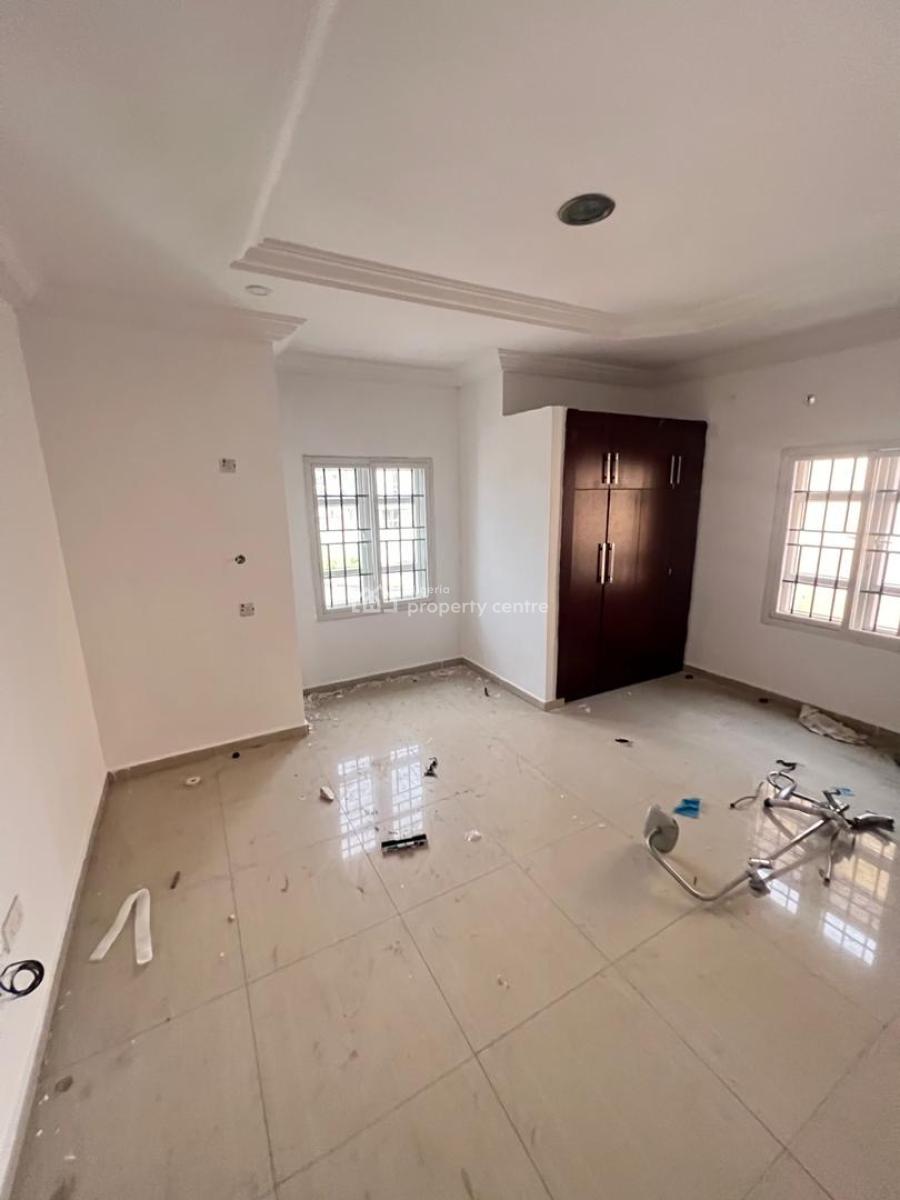 Newly Renovated 5 Bedroom Fully Detached Duplex with a Study Room, Boys Quarters, Pinnock Beach Estate, Osapa, Lekki, Lagos, Detached Duplex for Rent