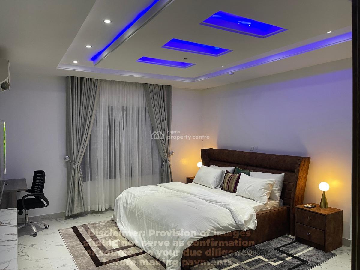 Nicely Furnished 3 Bedroom Apartment, Victoria Island (vi), Lagos, Flat / Apartment Short Let