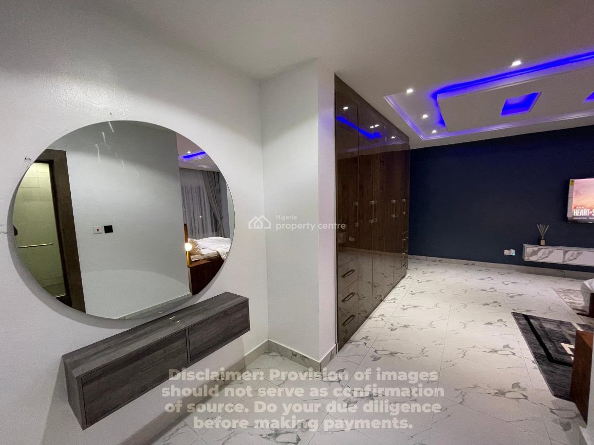 Nicely Furnished 3 Bedroom Apartment, Victoria Island (vi), Lagos, Flat / Apartment Short Let