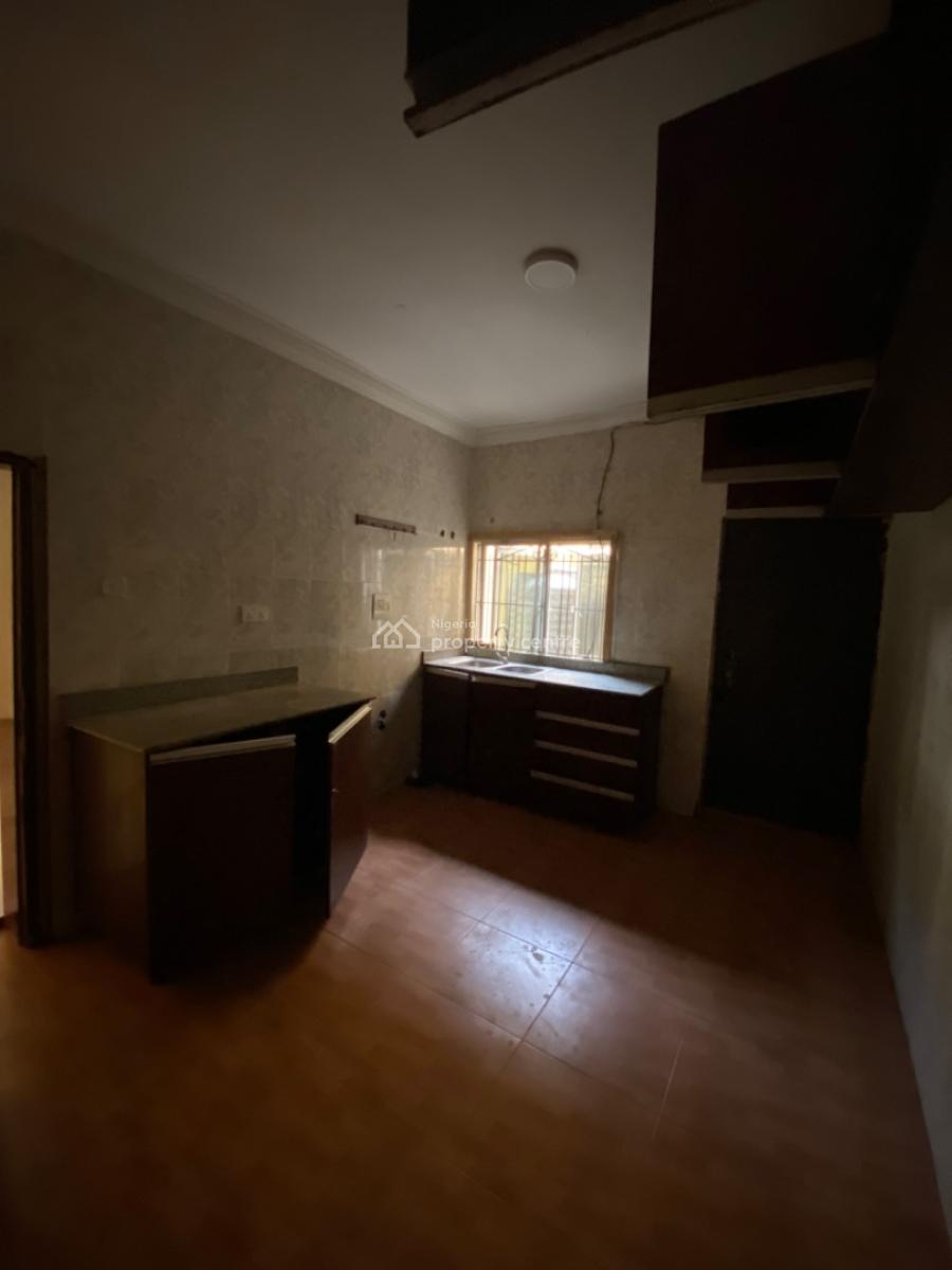 3 Bedroom Terrace, Oral Estate, Lekki, Lagos, Terraced Duplex for Rent