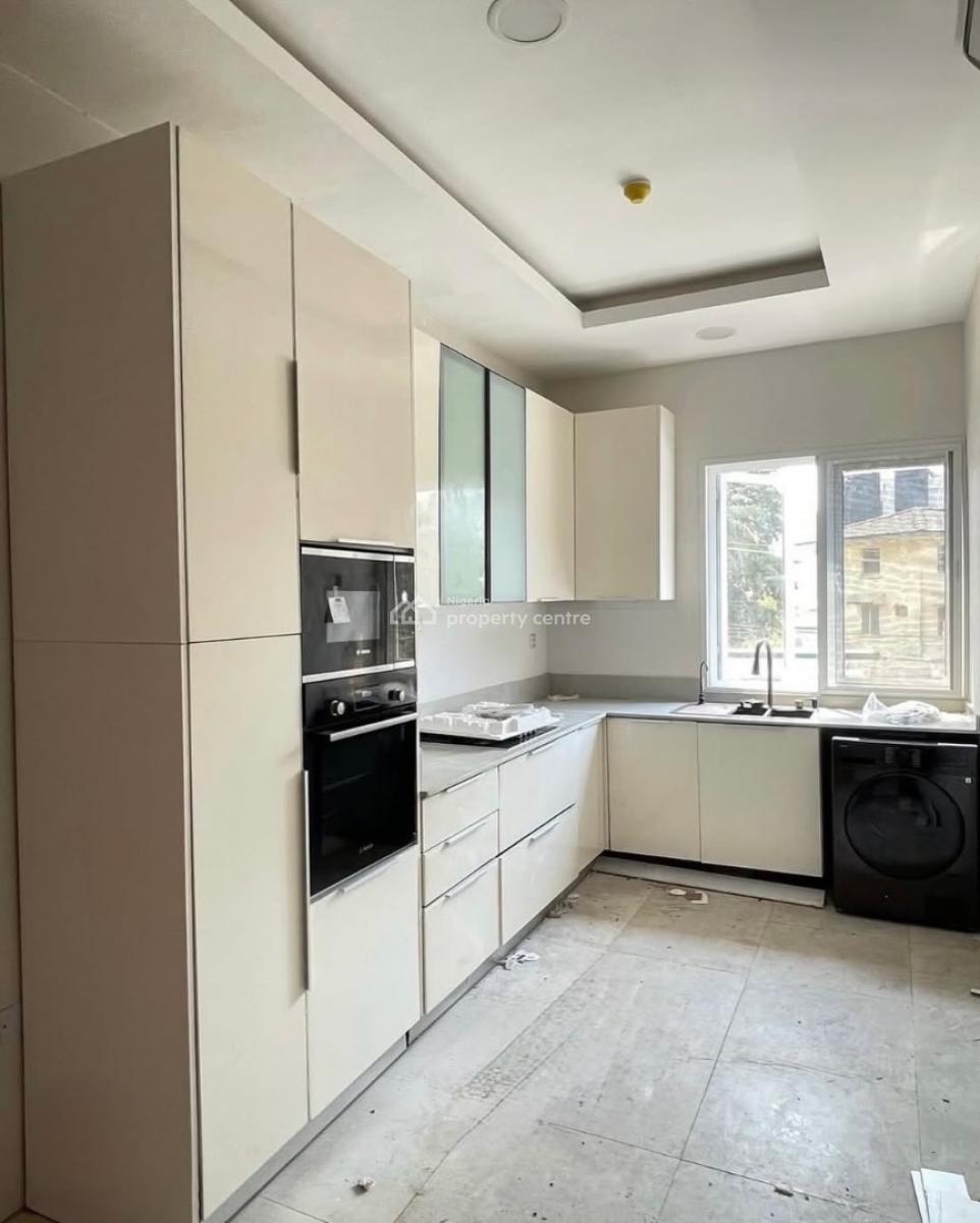 Serviced 3 Bedroom Apartment with En-suite Rooms, Old Ikoyi, Ikoyi, Lagos, Flat / Apartment for Rent