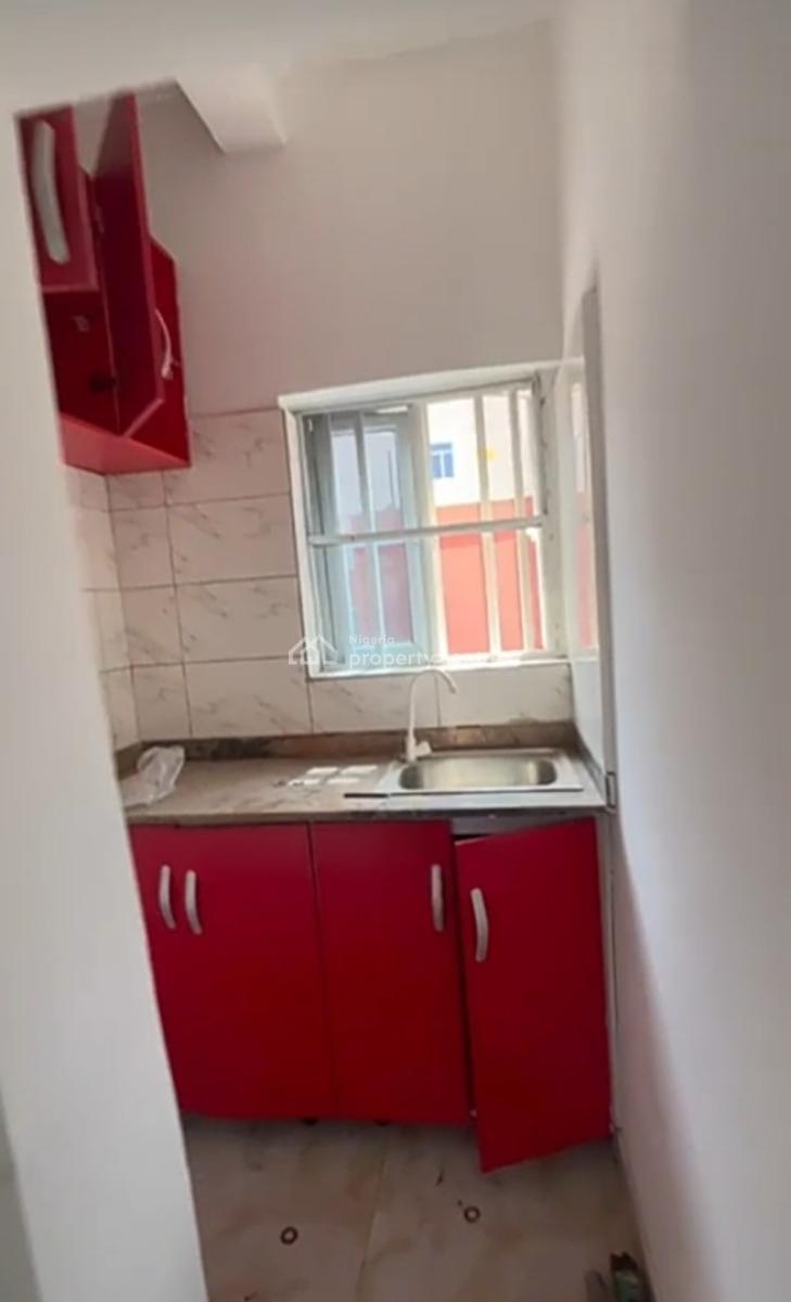 Well Maintained Mini Flat @ Thera Peace Zone { Video}, Thera Peace Zone, Sangotedo, Ajah, Lagos, Mini Flat (room and Parlour) for Rent