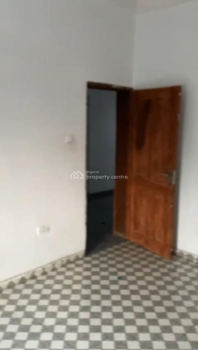 Well Maintained Mini Flat, Ologunfe, Awoyaya, Ibeju Lekki, Lagos, Mini Flat (room and Parlour) for Rent