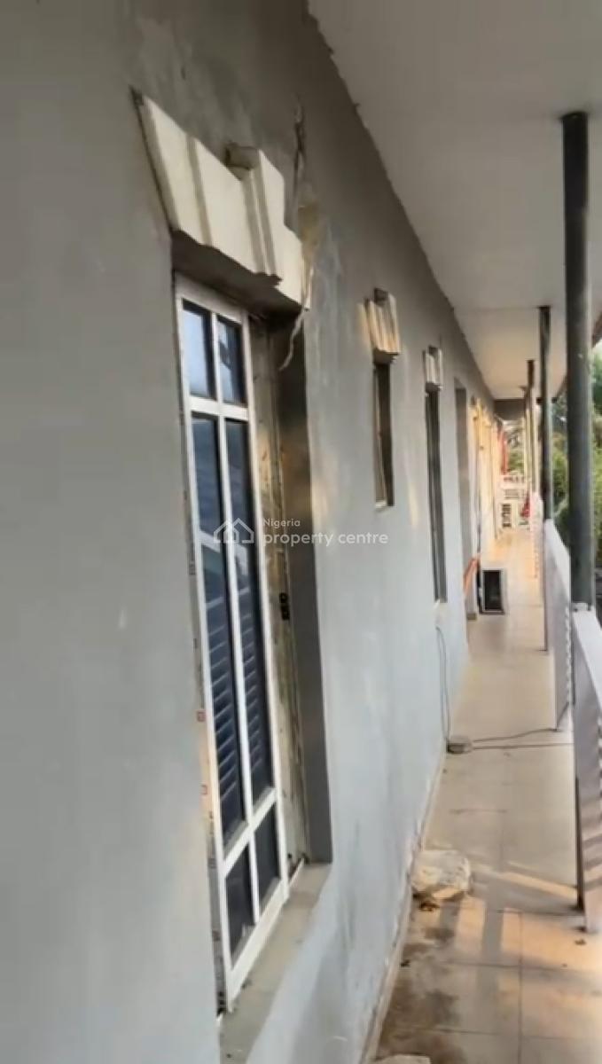 Well Maintained Mini Flat, Ologunfe, Awoyaya, Ibeju Lekki, Lagos, Mini Flat (room and Parlour) for Rent