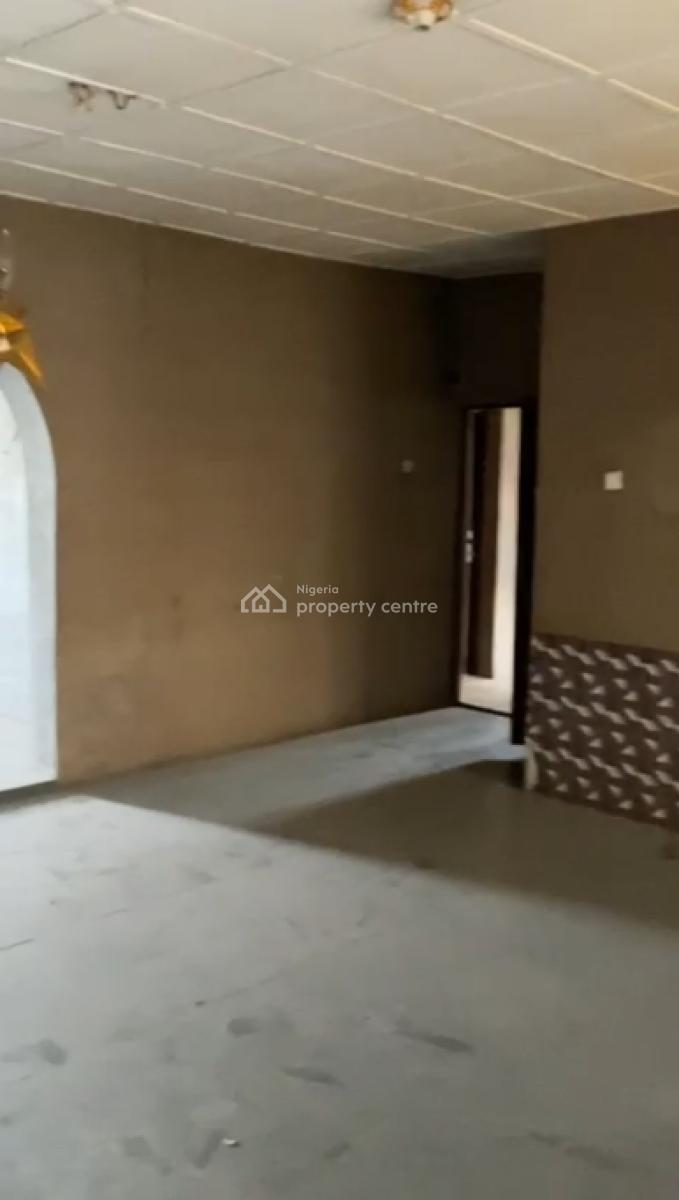 Well Maintained 3 Bedrooms Flat, Ologunfe, Awoyaya, Ibeju Lekki, Lagos, Flat / Apartment for Rent