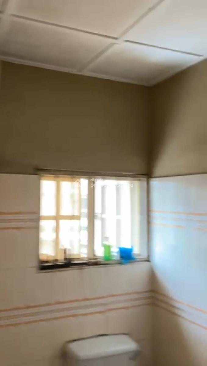 Well Maintained 3 Bedrooms Flat, Ologunfe, Awoyaya, Ibeju Lekki, Lagos, Flat / Apartment for Rent